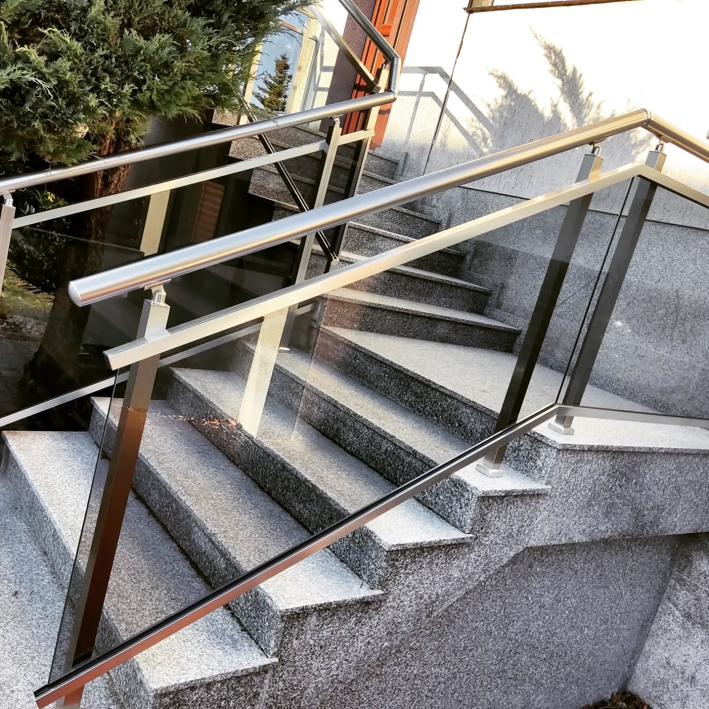 Balustrada schodowa aluminiowa – realizacja 23